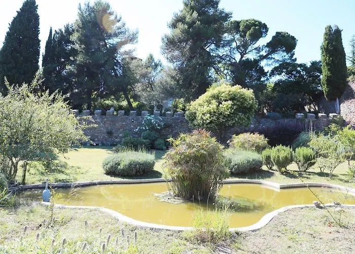 Chateau D'agel بيت للعطل