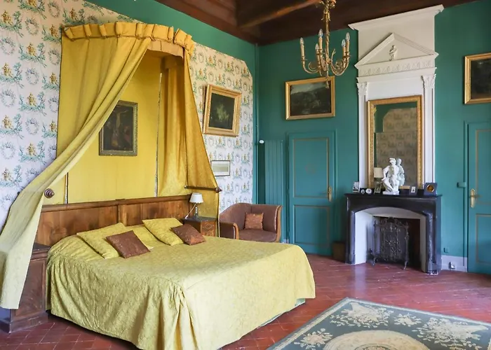 Chateau D'agel * Agel